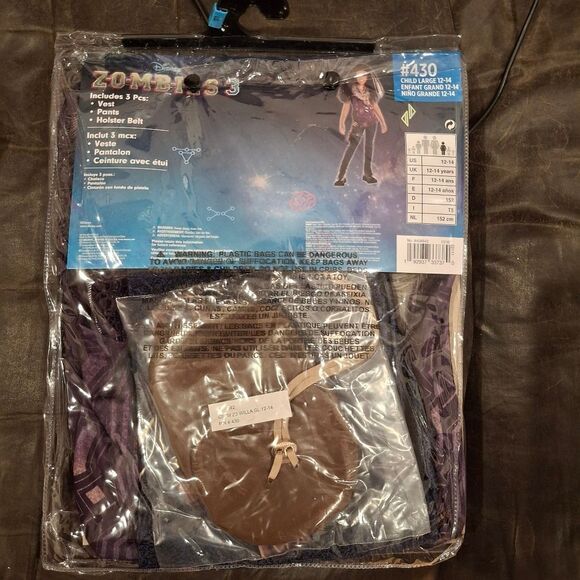 Disney Zombies 3: Willa Costume for Girls & Wig - Picture 5 of 7